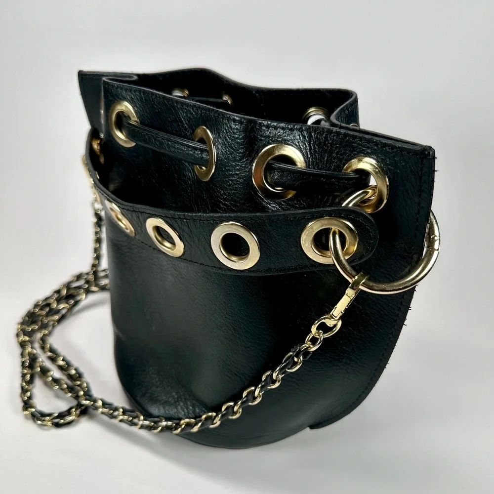 HOUSE OF HARLOW Original 1960 100% Leather Bucket Crossbody Drawstring Bag
